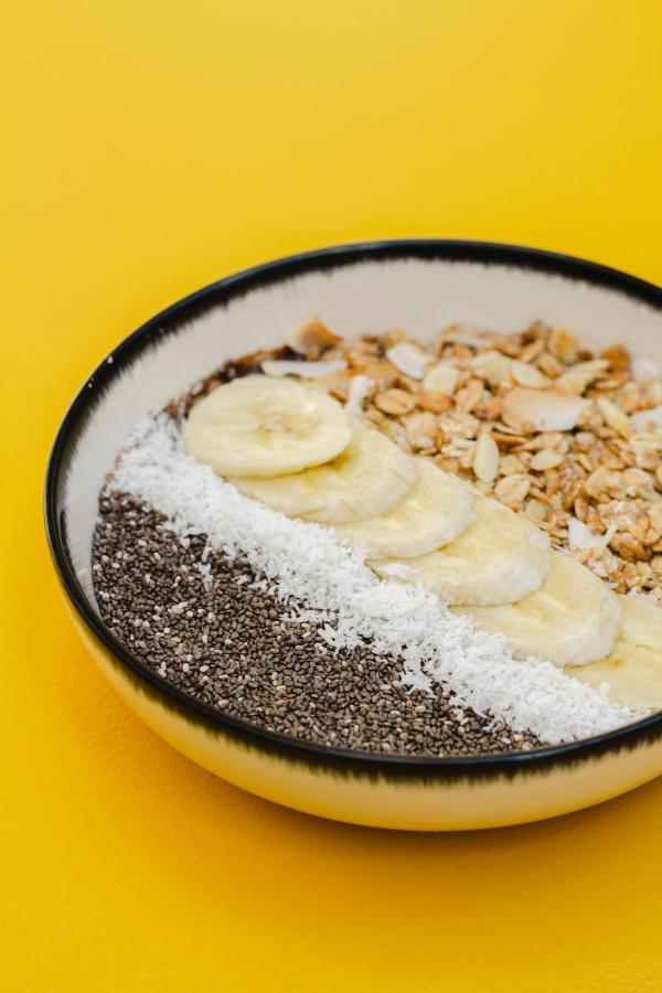 Kai 36 - Hotel Zwischen Fels Und Fluss Graz Dış mekan fotoğraf Chia seeds in a smoothie